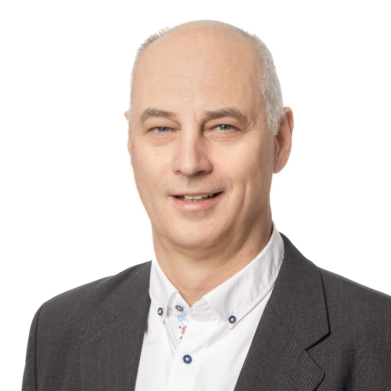  Henrik Schlnz